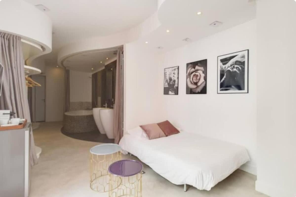 Magnifique Appartement Parisien - Marais Exterior foto